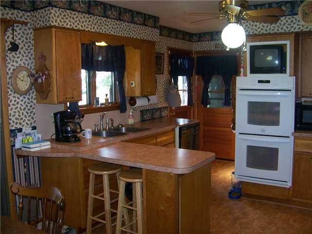5840 Sharp Road Mount Vernon, OH 43050 - Photo 3 of 14 Gallery Image 3