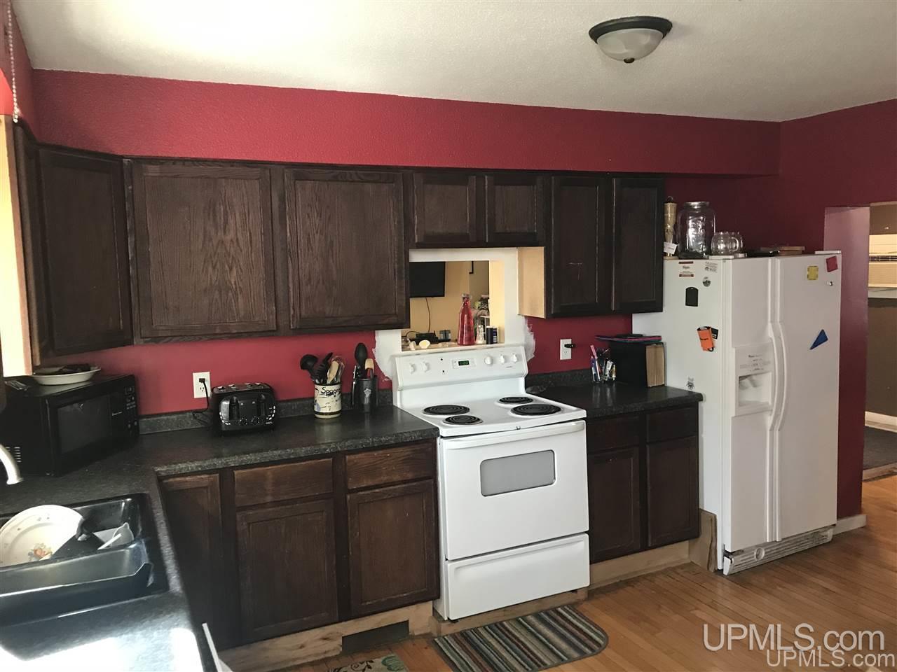 503 Bank Street Ishpeming, MI 49849 - Photo 6 of 16 Gallery Image 6