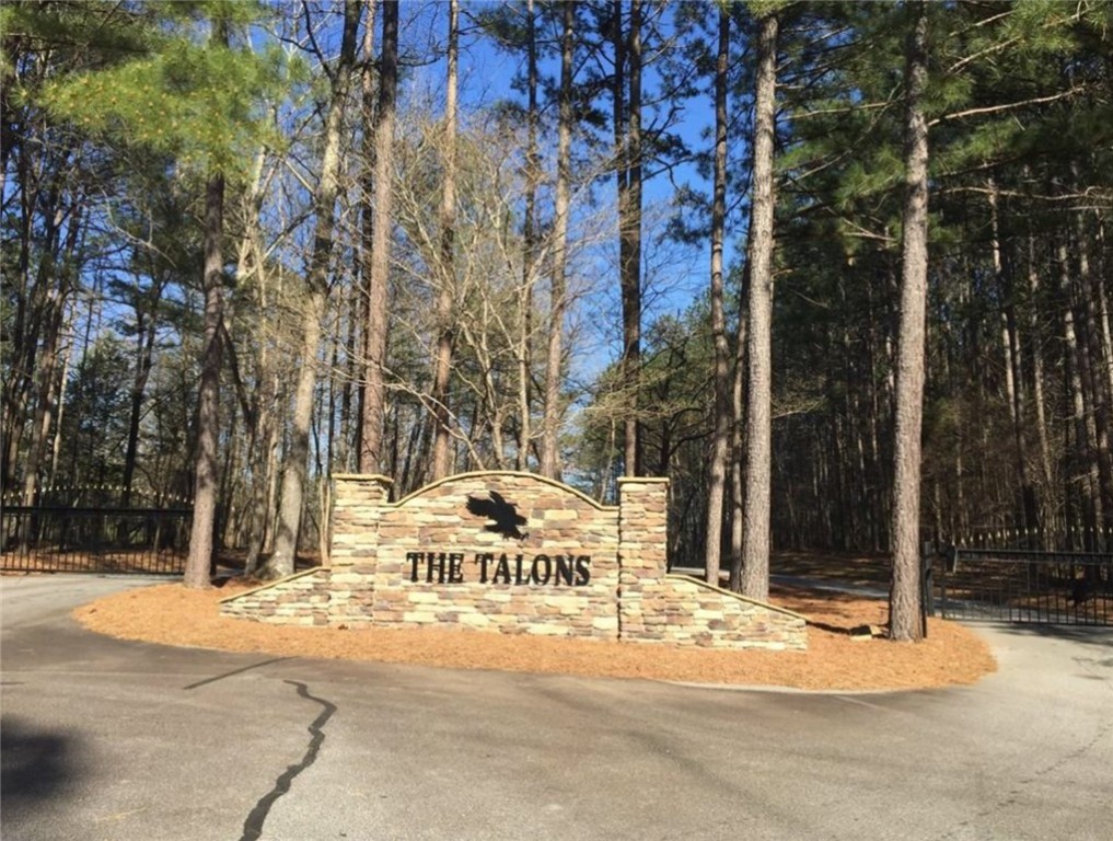 24 Talons Ridge Road Seneca, SC 29672 - Photo 1 of 4 Gallery Image 1