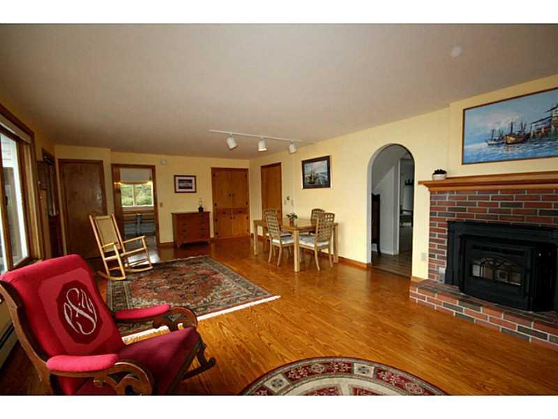 268 West Side Road Boothbay, ME 04571 - Photo 9 of 21 Living Room.