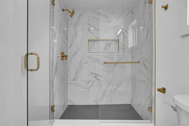 $2,475,000 | 300 South Franklin Street, Denver, CO 80209