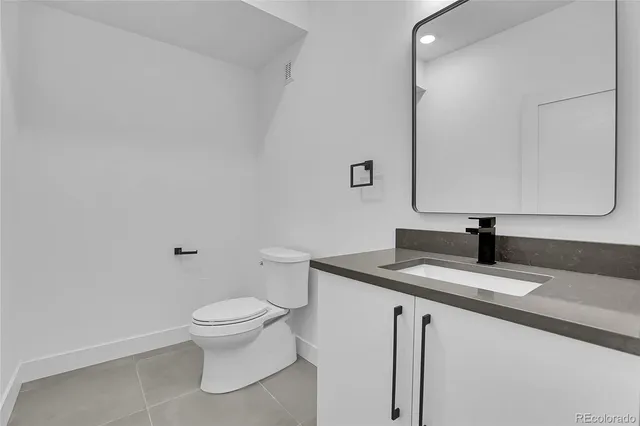 $2,475,000 | 300 South Franklin Street, Denver, CO 80209