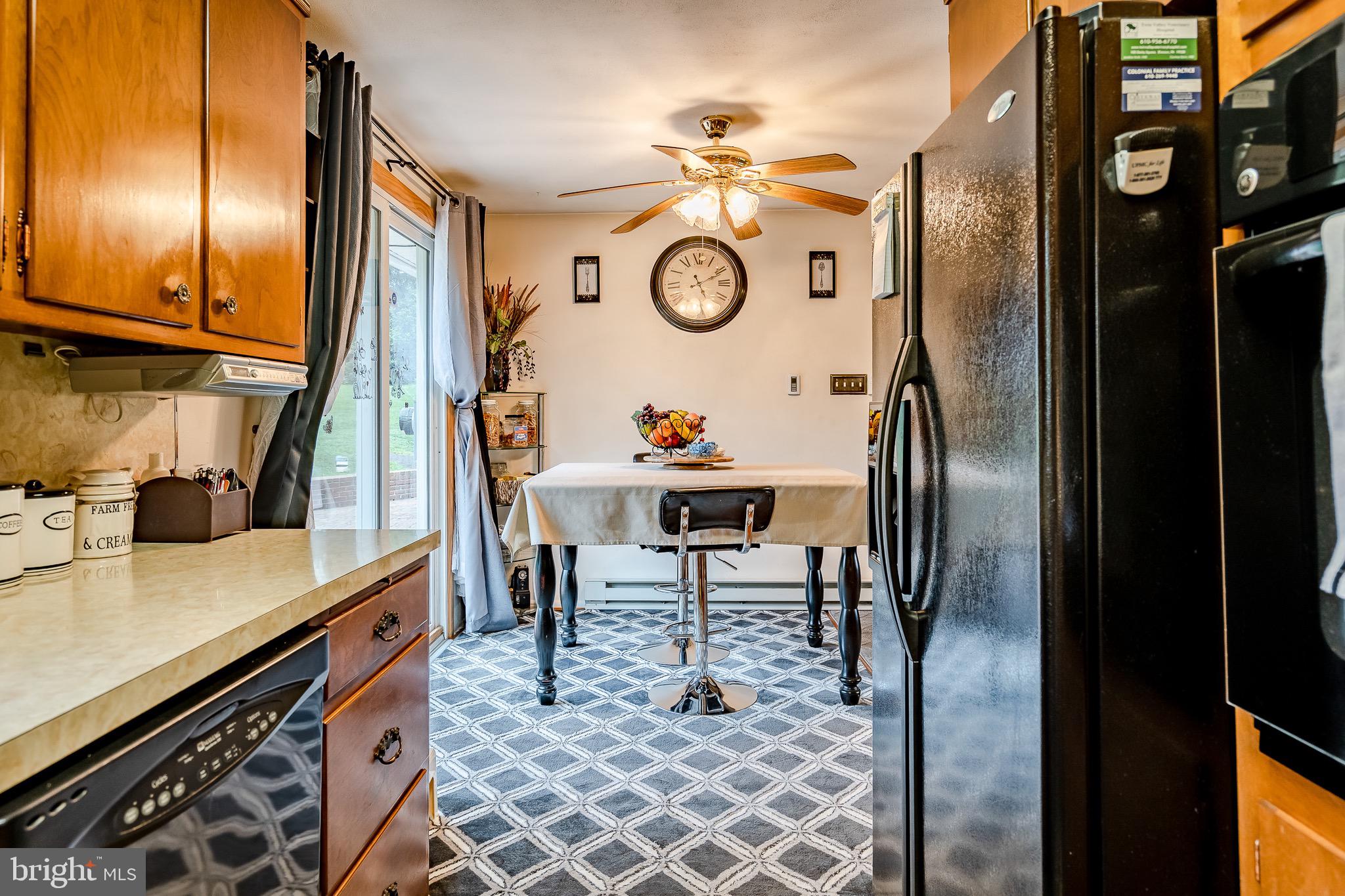 17 Buckwalter Road Spring City, PA 19475 - Photo 11 of 42 Kitchen
