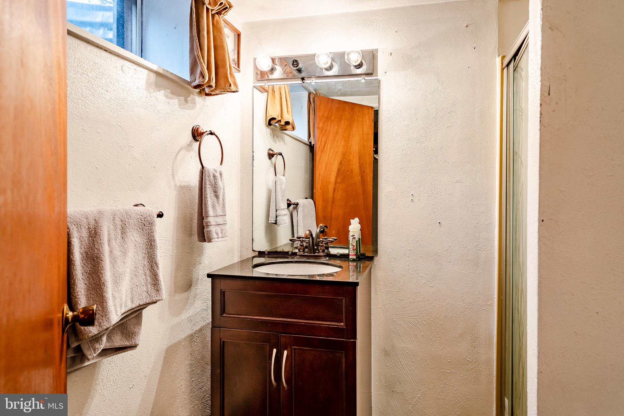 17 Buckwalter Road Spring City, PA 19475 - Photo 32 of 42 Full bath in basement