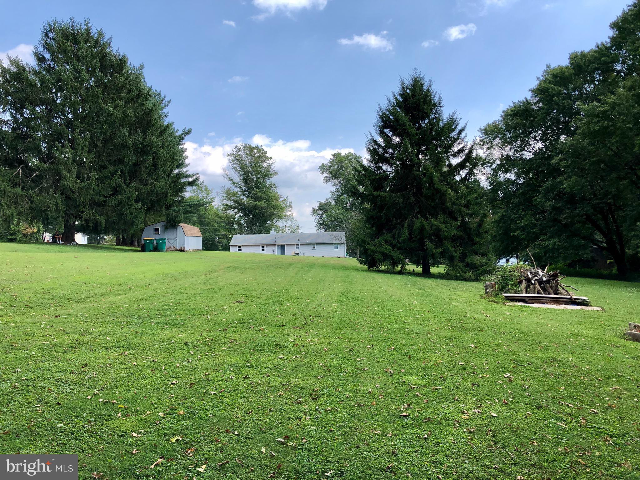 17 Buckwalter Road Spring City, PA 19475 - Photo 41 of 42 Huge backyard