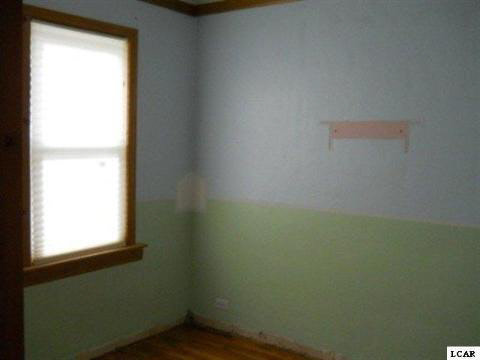 20026506-6.JPG