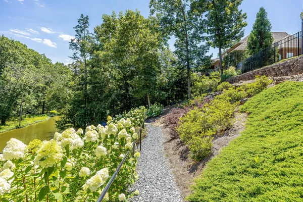 $1,800,000 | 7860 Giorgio Circle, Ooltewah, TN 37363