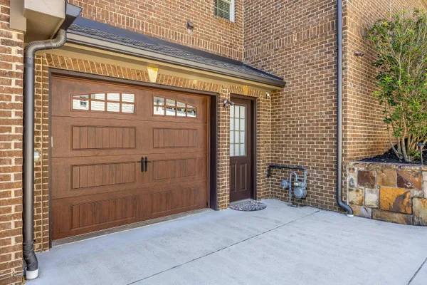 $1,800,000 | 7860 Giorgio Circle, Ooltewah, TN 37363