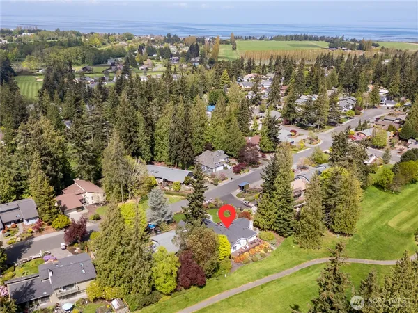 $659,500 | 113 Fairway Place, Sequim, WA 98382