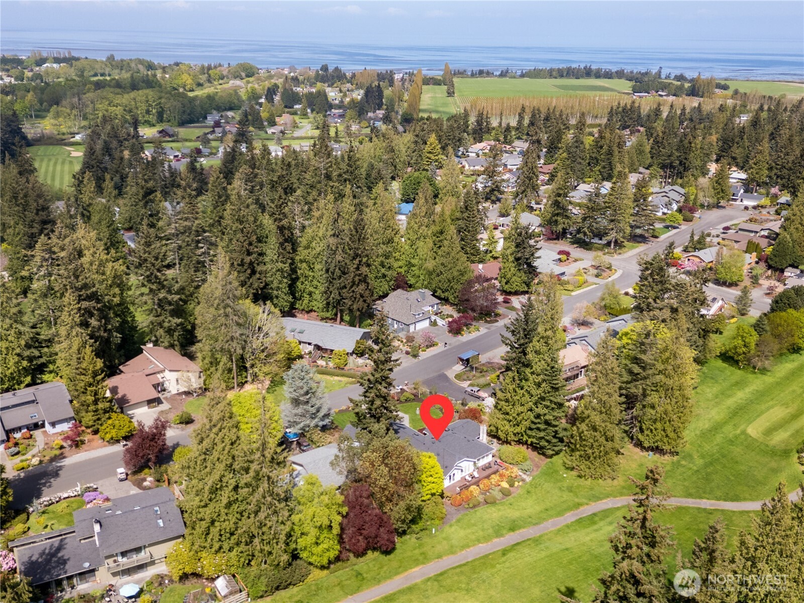113 Fairway Place Sequim, WA 98382 - Photo 3 of 40