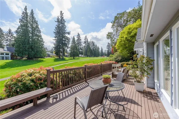 $659,500 | 113 Fairway Place, Sequim, WA 98382