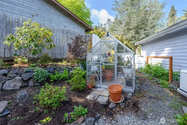 $659,500 | 113 Fairway Place, Sequim, WA 98382