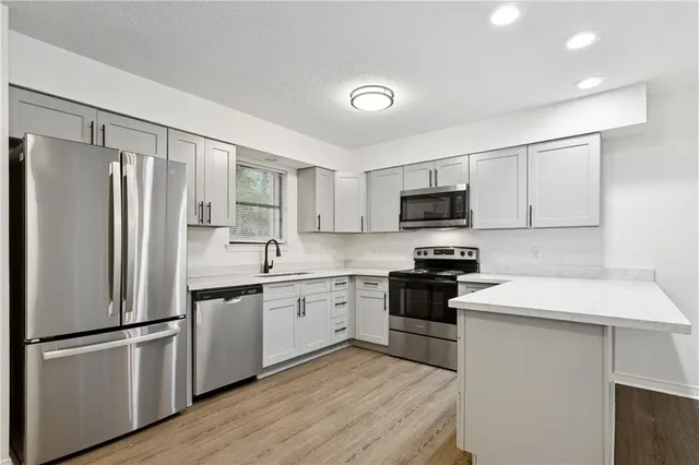 $1,500 | 305 Teal Court, Mandeville, LA 70448