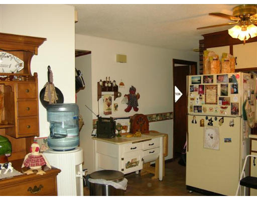 40 Labelle Drive Springfield, MA 01129 - Photo 5 of 8 Gallery Image 5