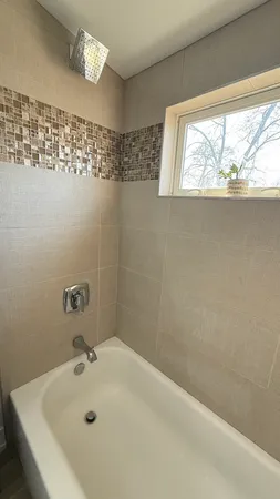 $3,200 | 8408 South Lorel Avenue, Burbank, IL 60459