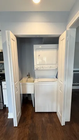 $3,200 | 8408 South Lorel Avenue, Burbank, IL 60459