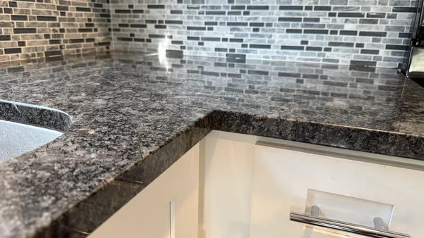 $3,200 | 8408 South Lorel Avenue, Burbank, IL 60459