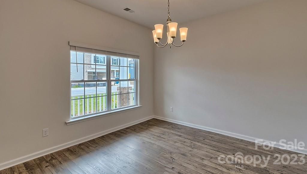 330 Ridgeview Lane Mars Hill, NC 28754 - Photo 4 of 18 Gallery Image 4