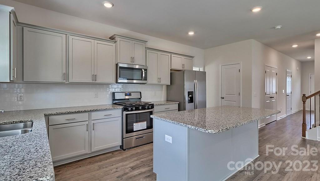 330 Ridgeview Lane Mars Hill, NC 28754 - Photo 6 of 18 Gallery Image 6