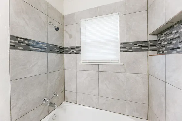 $1,300 | 2712 37th Street, Lubbock, TX 79413