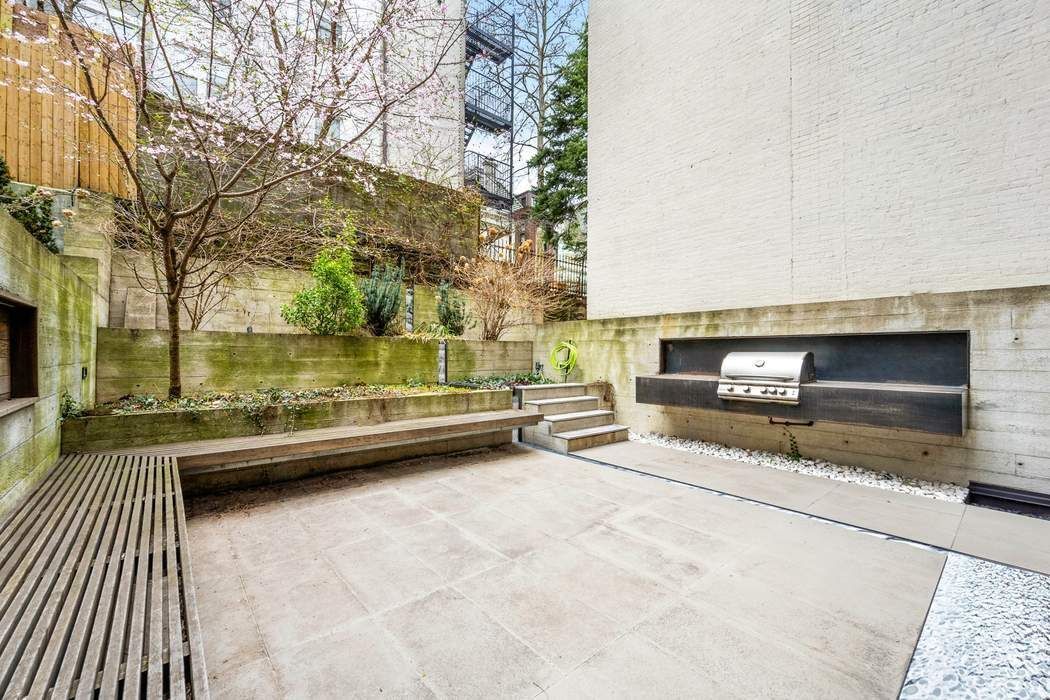 328 West 108th Street Manhattan, NY 10025 - Photo 7 of 38 a view of swimming pool with seating space