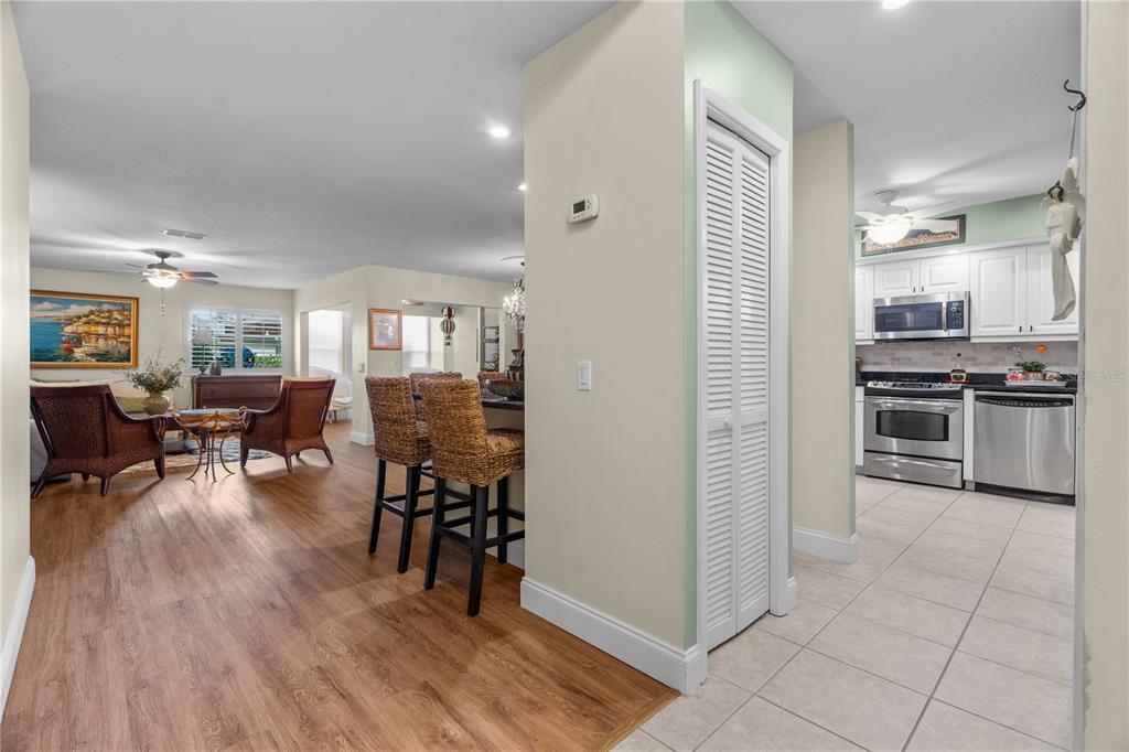 623 Red Oak Circle, Unit 109 Altamonte Springs, FL 32701 - Photo 2 of 36