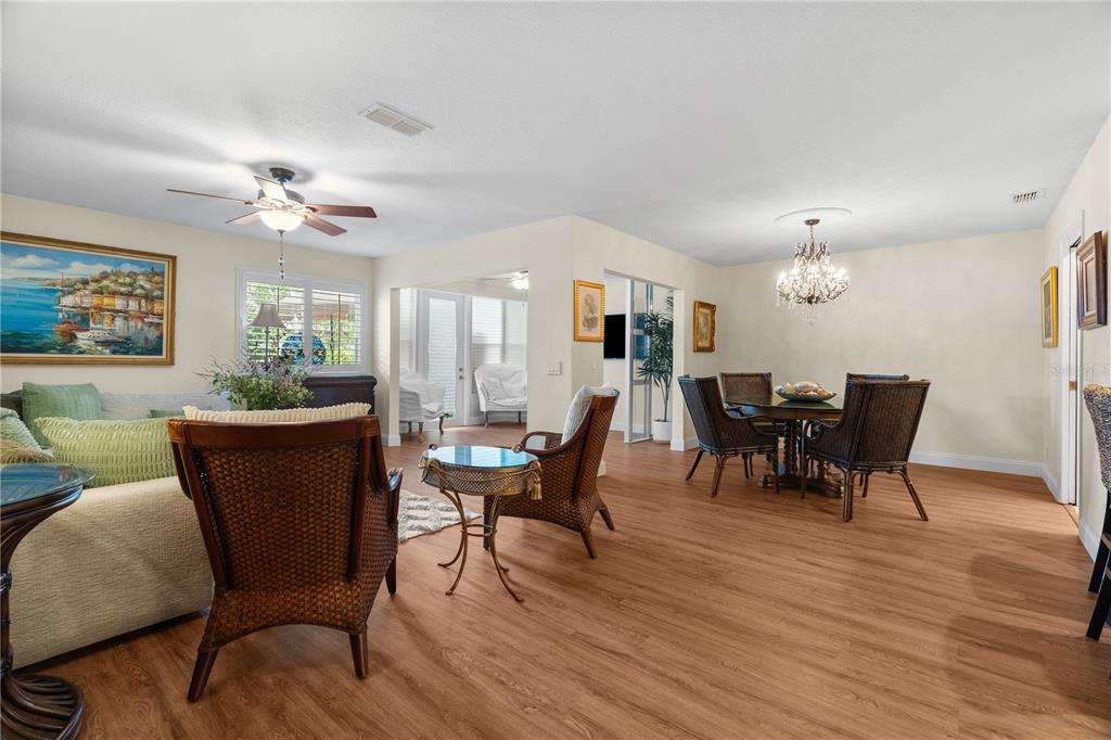 623 Red Oak Circle, Unit 109 Altamonte Springs, FL 32701 - Photo 4 of 36