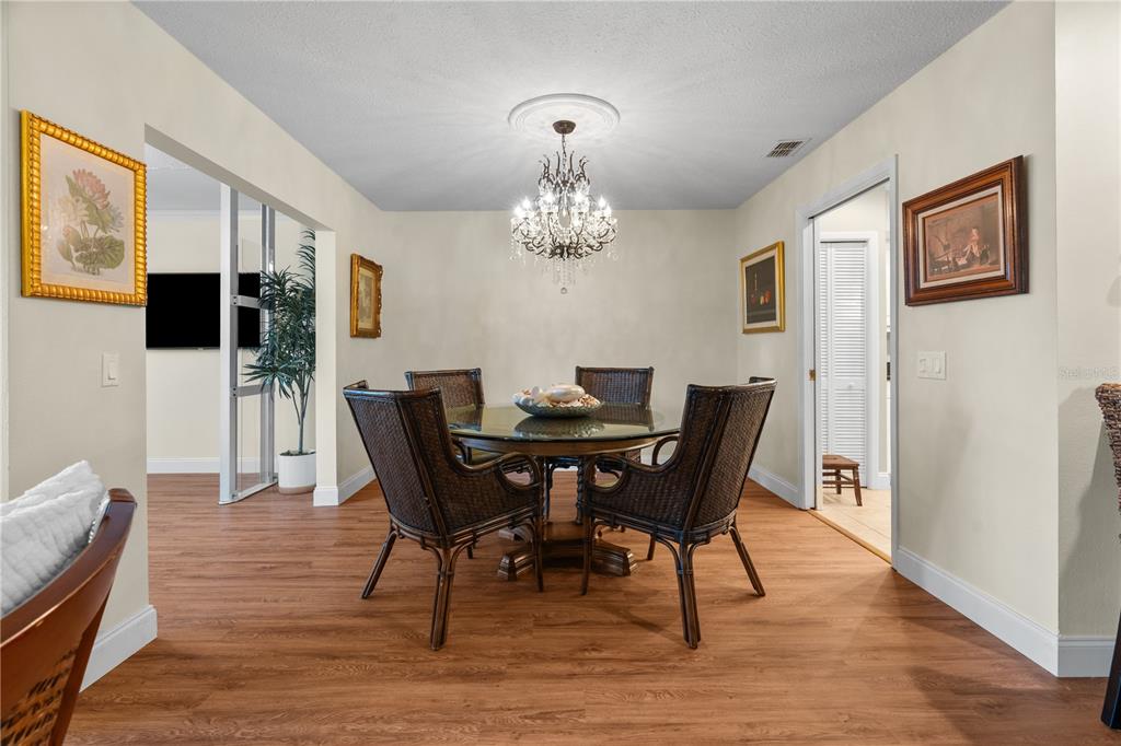 623 Red Oak Circle, Unit 109 Altamonte Springs, FL 32701 - Photo 7 of 36