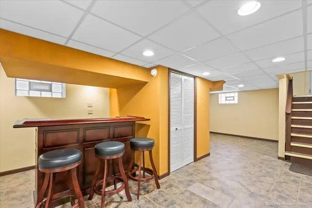 a view of livingroom with furniture