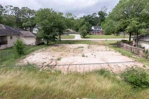 $90,000 | 626 Ames Street, Spring, TX 77373