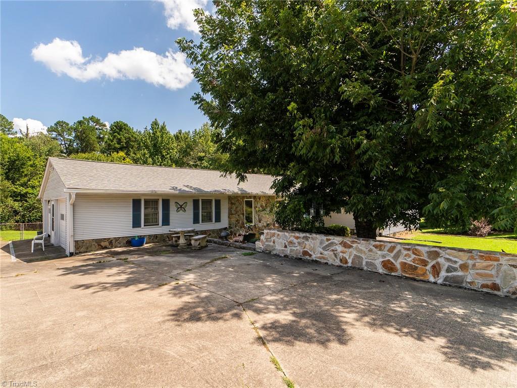 6364 Kimesville Road Liberty, NC 27298 - Photo 7 of 50