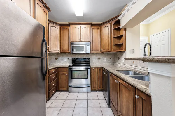 $1,600 | 1330 Old Spanish Trail, Unit 4209, Houston, TX 77054