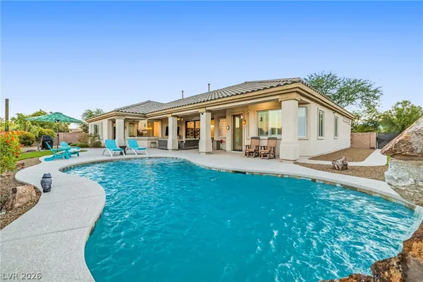 $1,225,000 | 7580 Prancing Pony Court, Las Vegas, NV 89131