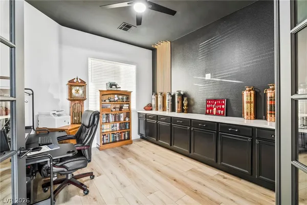 $1,225,000 | 7580 Prancing Pony Court, Las Vegas, NV 89131