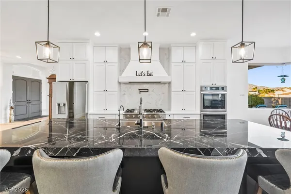 $1,225,000 | 7580 Prancing Pony Court, Las Vegas, NV 89131