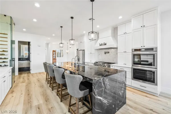 $1,225,000 | 7580 Prancing Pony Court, Las Vegas, NV 89131