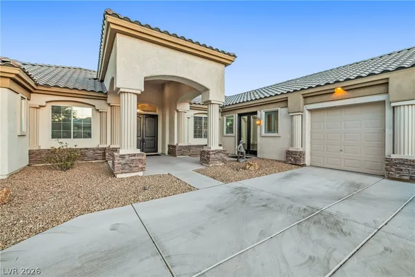 $1,225,000 | 7580 Prancing Pony Court, Las Vegas, NV 89131