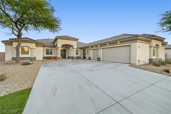 $1,225,000 | 7580 Prancing Pony Court, Las Vegas, NV 89131