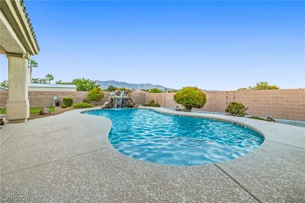 $1,225,000 | 7580 Prancing Pony Court, Las Vegas, NV 89131
