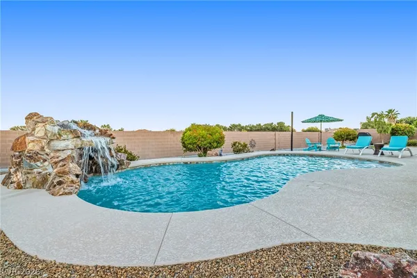 $1,225,000 | 7580 Prancing Pony Court, Las Vegas, NV 89131