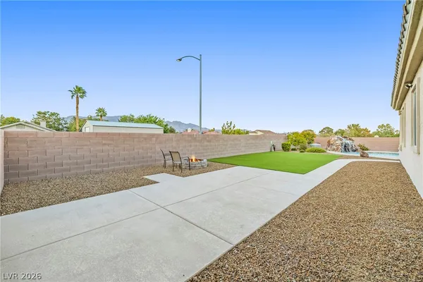 $1,225,000 | 7580 Prancing Pony Court, Las Vegas, NV 89131