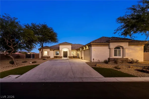 $1,225,000 | 7580 Prancing Pony Court, Las Vegas, NV 89131