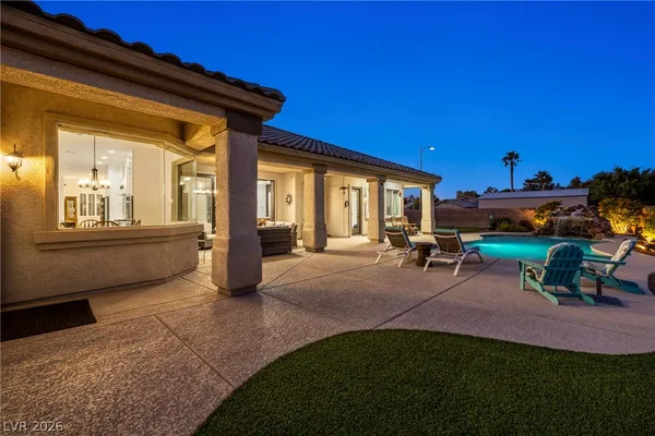 $1,225,000 | 7580 Prancing Pony Court, Las Vegas, NV 89131