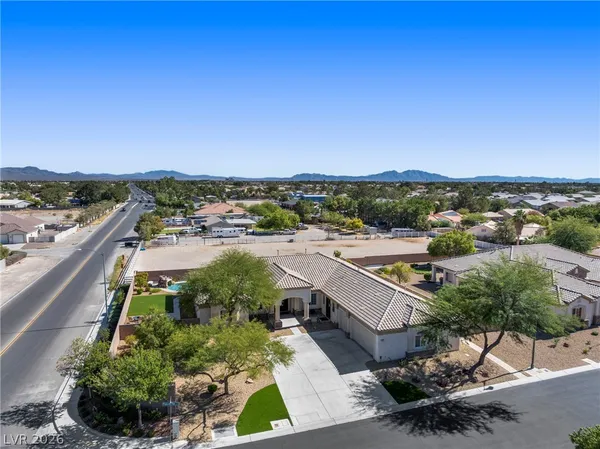$1,225,000 | 7580 Prancing Pony Court, Las Vegas, NV 89131