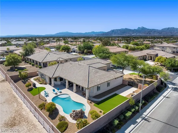 $1,225,000 | 7580 Prancing Pony Court, Las Vegas, NV 89131
