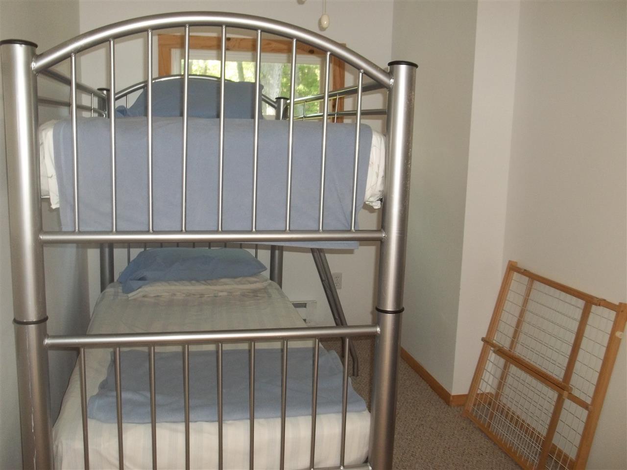 794 Kenyon Road Lupton, MI 48635 - Photo 9 of 15 1846421-8.JPG