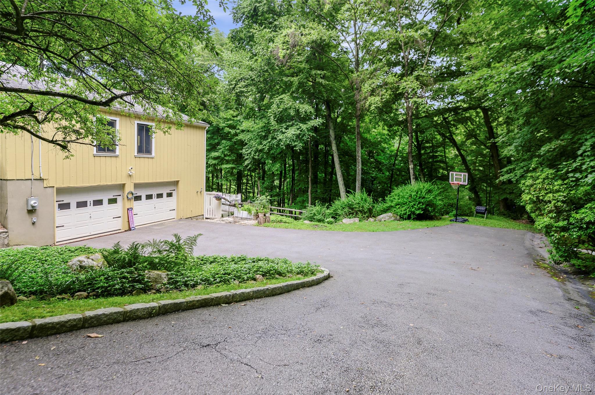 231 Increase Miller Road Katonah, NY 10536 - Photo 30 of 34