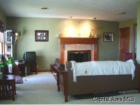 3689 Ping Road Auburn, IL 62615 - Photo 2 of 9