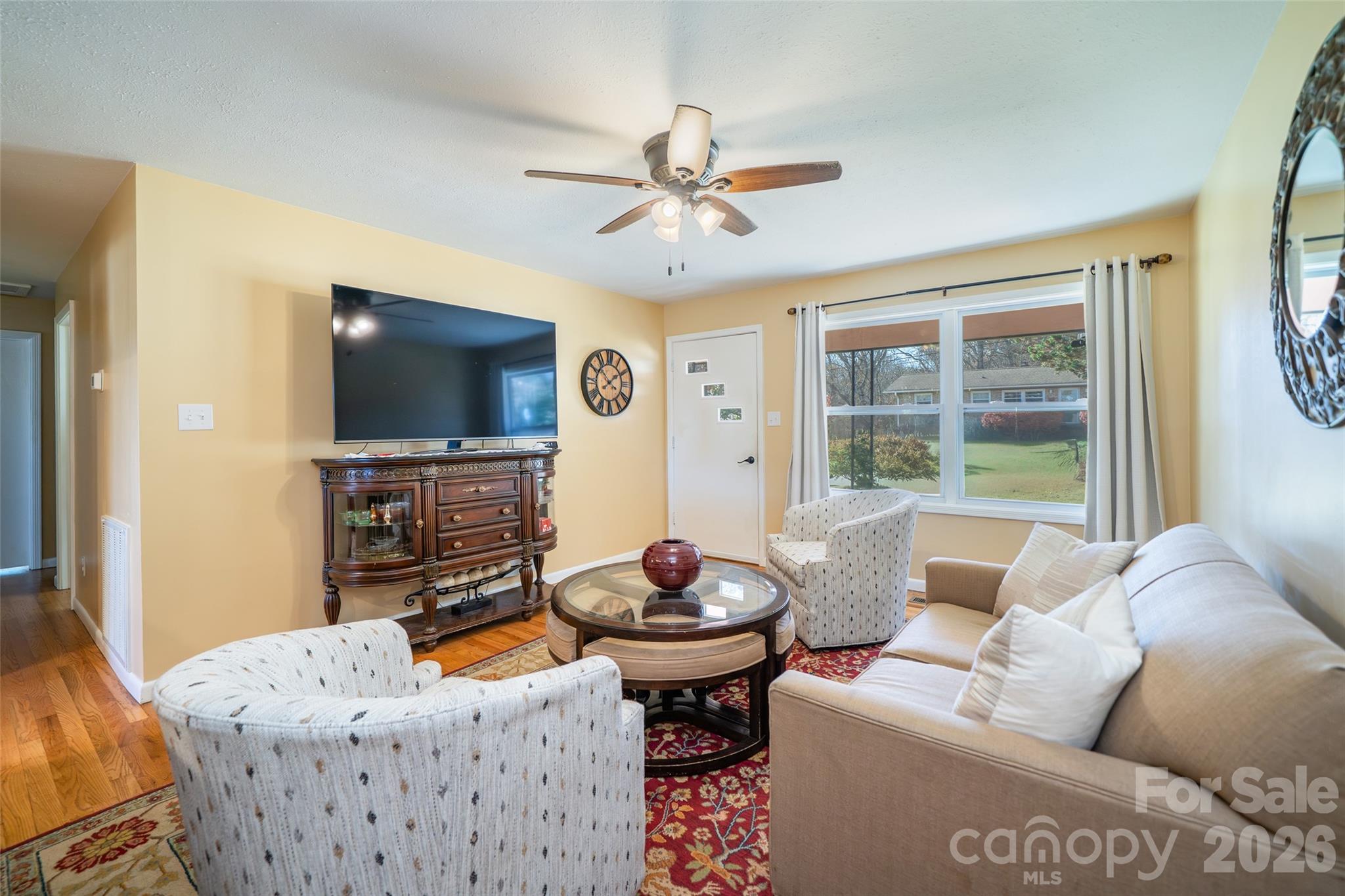 39 North Pershing Road Asheville, NC 28805 - Photo 6 of 20