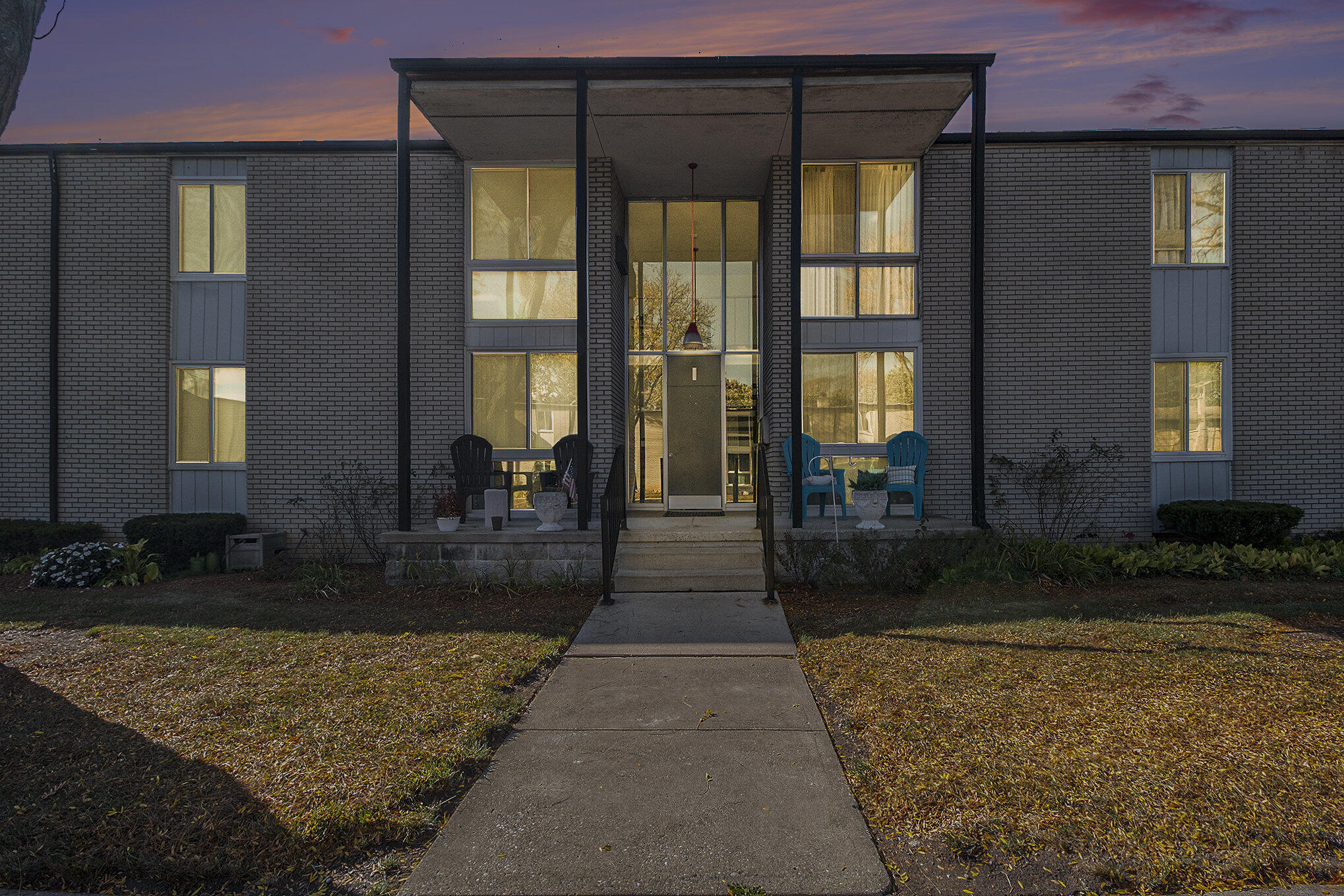 4030 West 13 Mile Road, Unit I 3 Royal Oak, MI 48073 - Photo 2 of 17 002_file_399